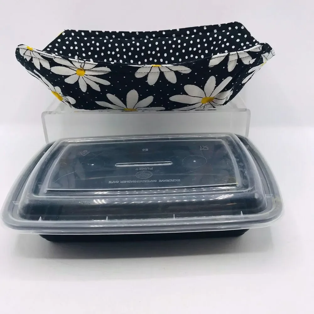 Reversible Microwave Cozie For Takeout Containers Cottage Core Daisy Flowers